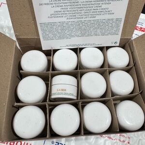 La Mer moisturizing fresh cream